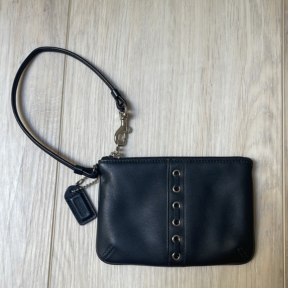 Coach Wristlet - Picture 2 of 7